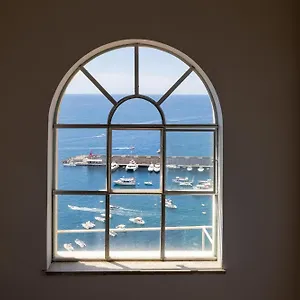Apartment Design Sea View Accessible By 250 Steps